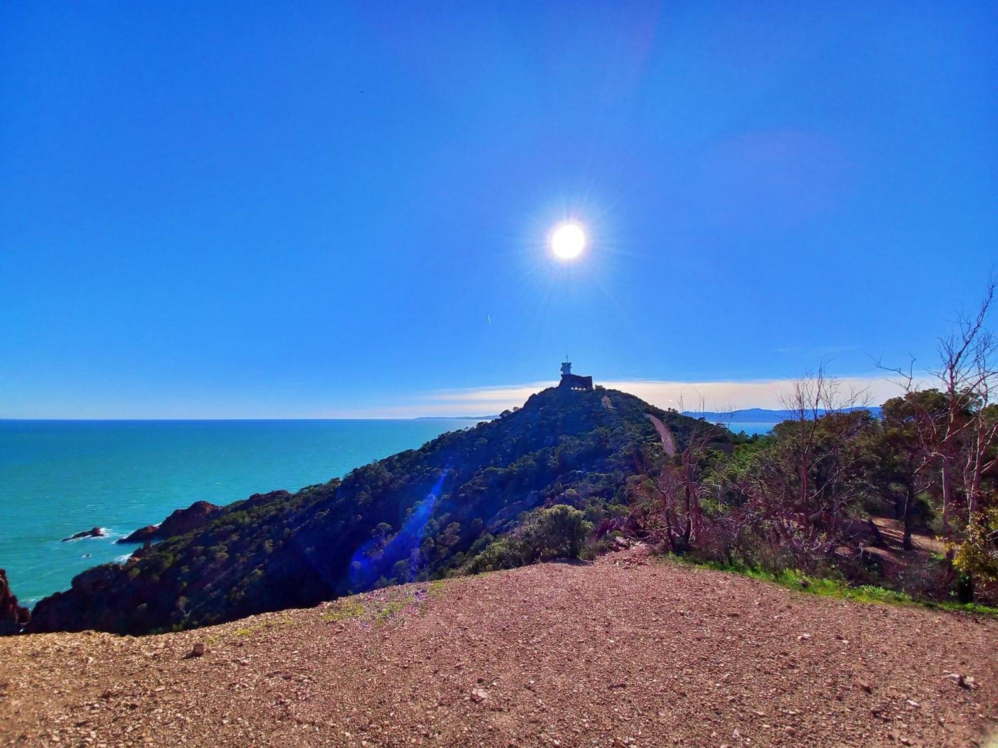 Le Semaphore, Les Plages A Pied Saint-Raphaël Buitenkant foto